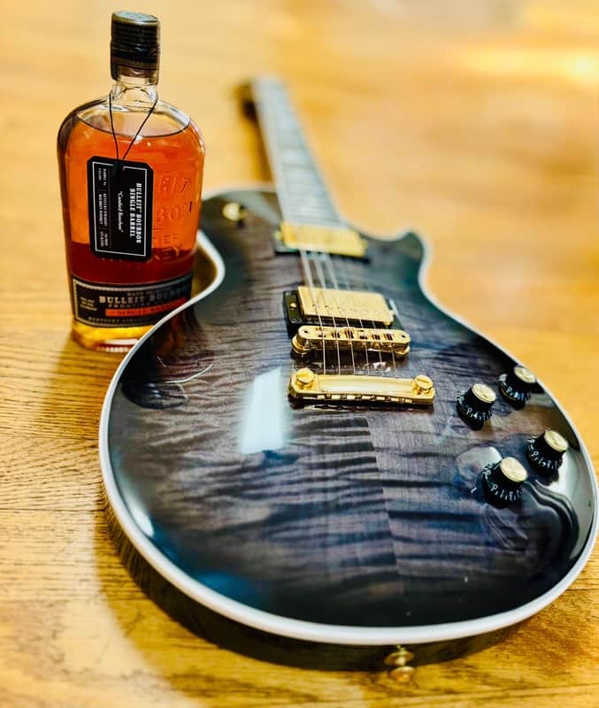Gibson Les Paul Supreme 2024 - Translucent Ebony Burst