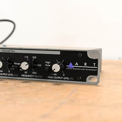 ART 310 Stereo 2-Way/Mono 3-Way Crossover CG01VKD image 2