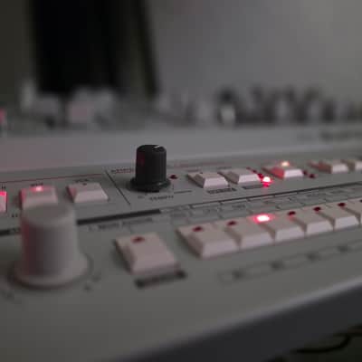 UDO Audio Super 6 Desktop 12-Voice Polyphonic Binaural Analog-Hybrid Synthesizer image 5