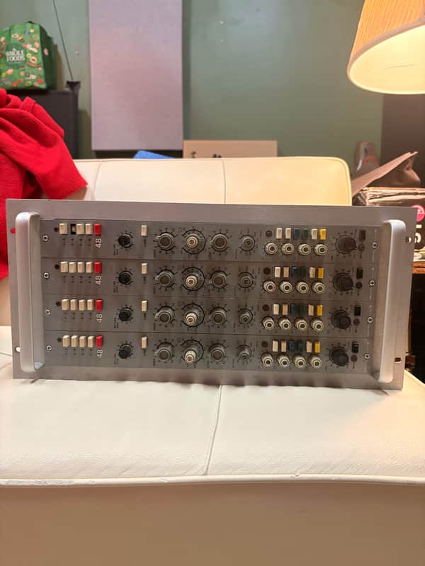 Neotek Series 1E 4 Channels Racked with PSU image 1
