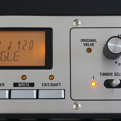 Korg MicroKORG XL 37-Key Synthesizer/Vocoder image 15