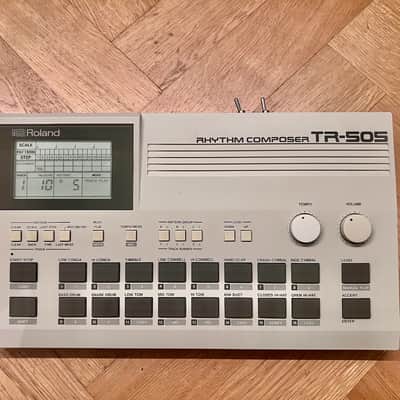 Roland TR-505 Drum Machine + ROM Expansion Linn LM-1, LinnDrum & Oberheim