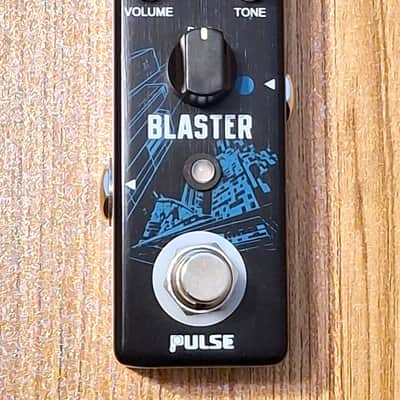Pulse Technology : Blaster Distortion mini pedal, with High & Low boost modes, 2020s image 1