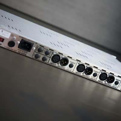 API 3124V 4-Channel Microphone Preamp image 9
