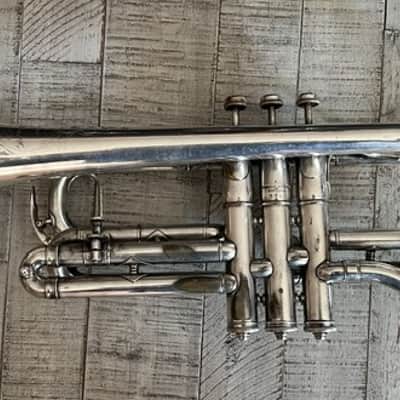 Frank Holton "New Proportion" Cornet — Serial #6646 — Chicago, c.1903–05 — Silver Plate — Collector-Player — Original Case, Extra Slides & Two Period Holton Mouthpieces image 10