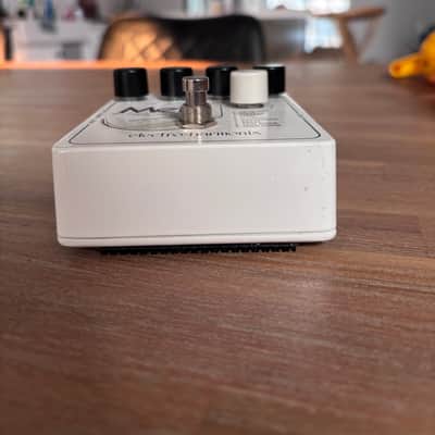 Electro-Harmonix Mel9 Tape Replay Machine 2016 - Present - White image 5