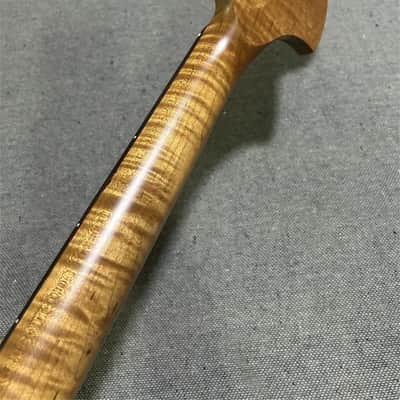 Reverse big head Roasted flame maple Electric guitar neck part 22 fret rosewood image 4