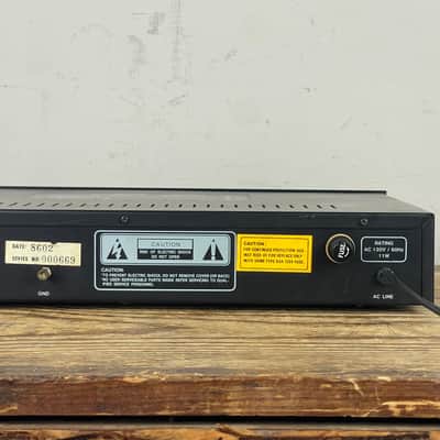 Coustic HEQ 7009A audio frequency equalizer EQ image 9