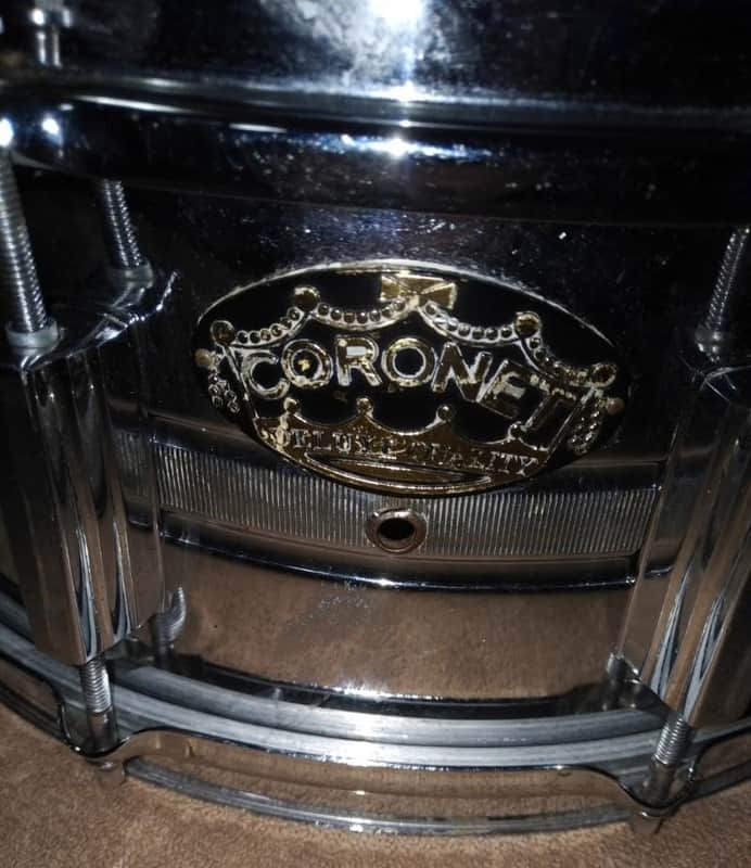 Coronet Deluxe 10-lug snare drum 1960's chrome image 1