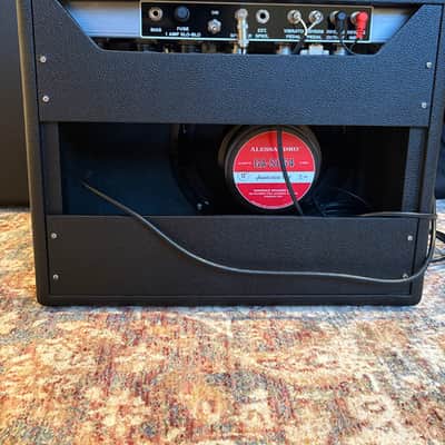 Headstrong Lil King 2026 - Black tolex image 2