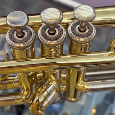 Holton ST550 Trumpet image 4