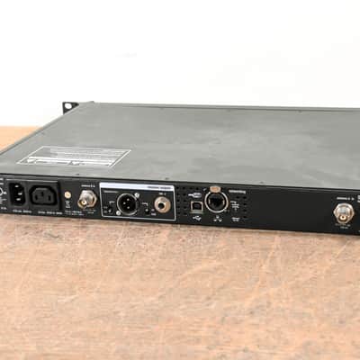 Shure UR4S Wireless Receiver - J5 Band: 578-638 MHz CG00776 image 7