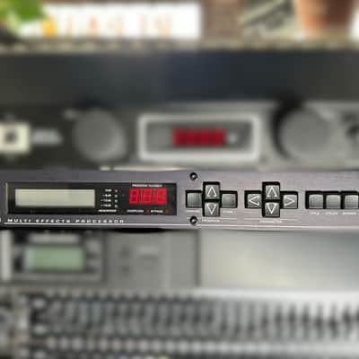 Digitech DSP 256 Multi Effects Processor w/ Controller image 4