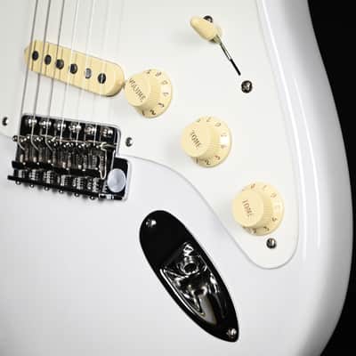 Fender Eric Johnson Stratocaster w/ Maple Fingerboard- White Blonde (EJ24256) image 10