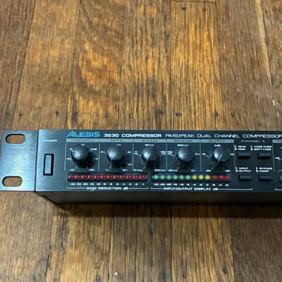 Alesis 3630 Dual-Channel Compressor / Limiter with Gate 1990s - Black image 2