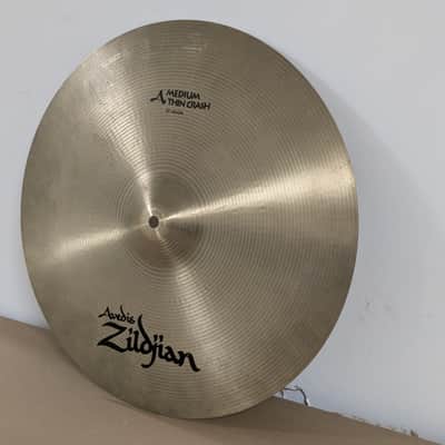 Zildjian 17" A Series Medium Thin Crash Cymbal 1982 - 2012 - Traditional image 3