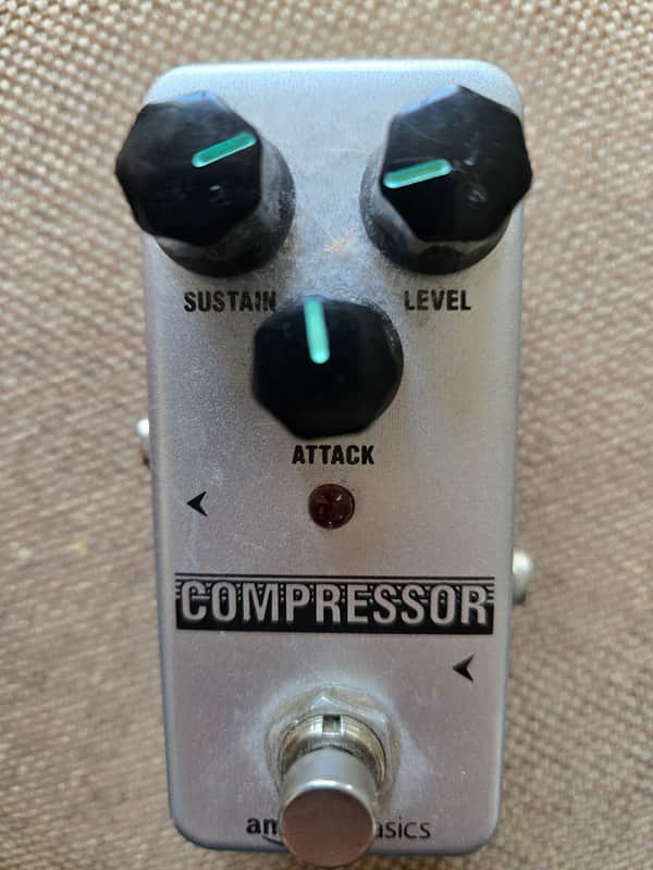 Amazon Basics Compressor image 1