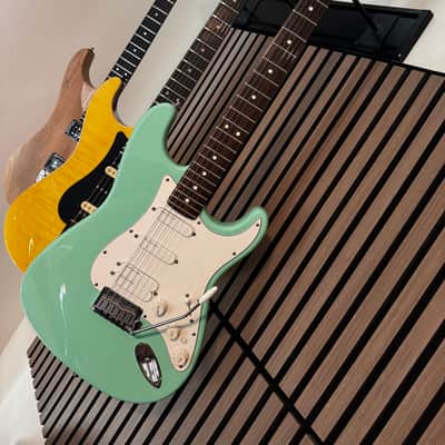 Fender Jeff Beck Artist Series Stratocaster with Lace Sensor Pickups 1991 - 2000 - Surf Green image 1