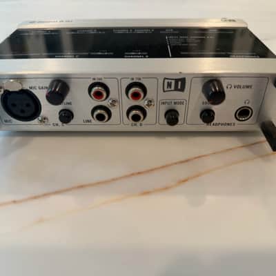 Native Instruments Audio 8 DJ USB Audio Interface with phono cable harness image 3