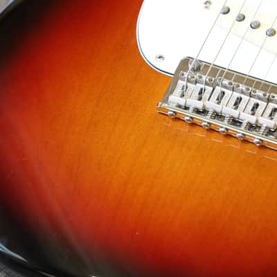 MINTY! 2016 Fender Limited Edition American Standard Stratocaster 3-Color Sunburst w/ Solid Rosewood Neck + OHSC image 5