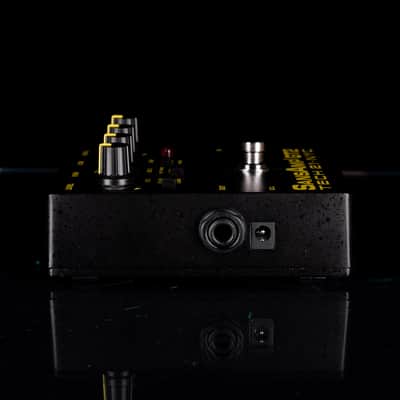 Used Tech 21 SansAmp GT2 Tube Amp Emulator Pedal With Box image 5