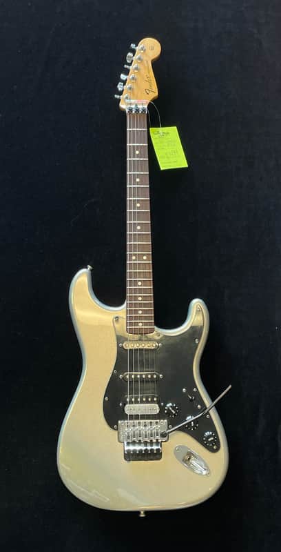 Fender Standard Stratocaster HSS with Floyd Rose, Rosewood Fretboard - Ghost Silver