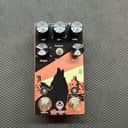 Walrus Audio Monument Harmonic Tap Tremolo V2 2018 - Present - Coral / Black