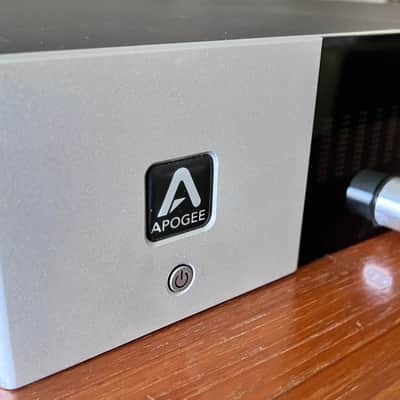 Apogee Symphony I/O 8x8x8 Analog and AES - AVID Digilink /USB /Ethernet - Audio interface image 2