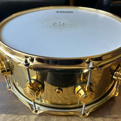 DW Collectors Bell Brass Snare Drum 14x6.5 Gold Hardware image 5
