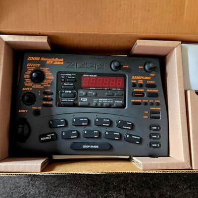 Zoom SampleTrak ST-224 Sampler 1999 - 2004 - Black image 1