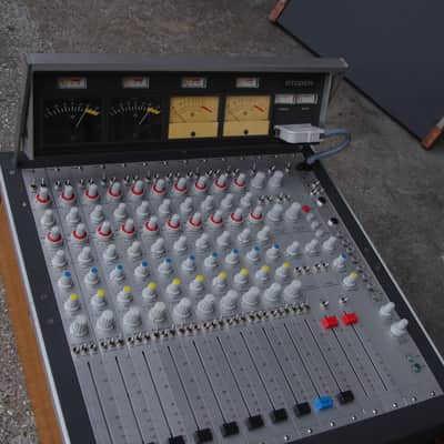Studer 169 small recording and mixing console/ sidecar image 4