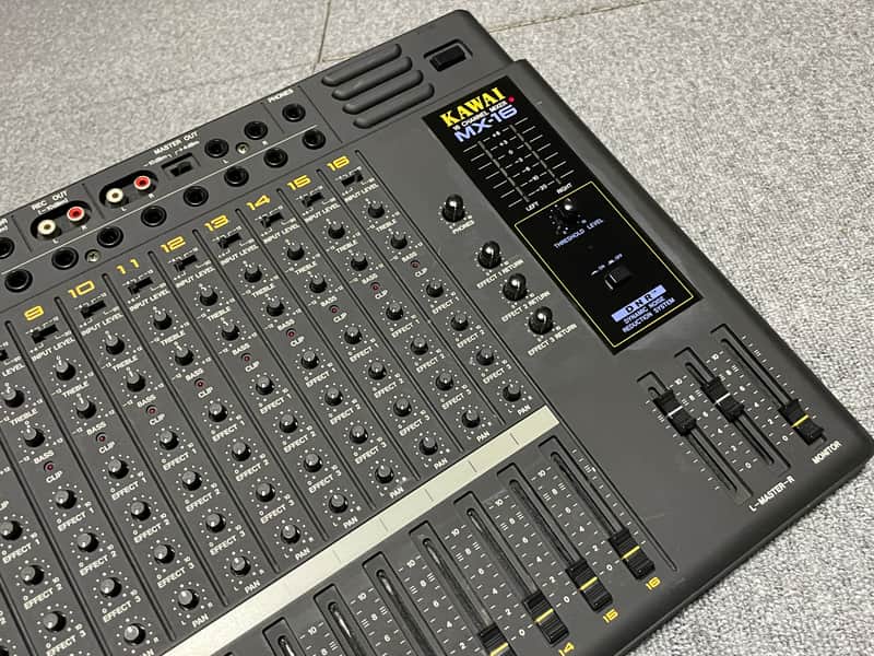 Kawai MX-16 Analog mixer 16Channel | Reverb