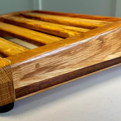 Handcrafted 16"x12" Oak Pedal Board image 1