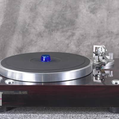 Victor QL-A70 Auto-Lift Stereo Record Player in Good Condition image 11