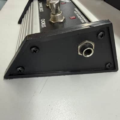 Fender Footswitch for Princeton® Chorus, Ultimate Stereo Chorus, Automatic GT, Automatic SE and M80 Chorus amplifiers 0029972000 image 8