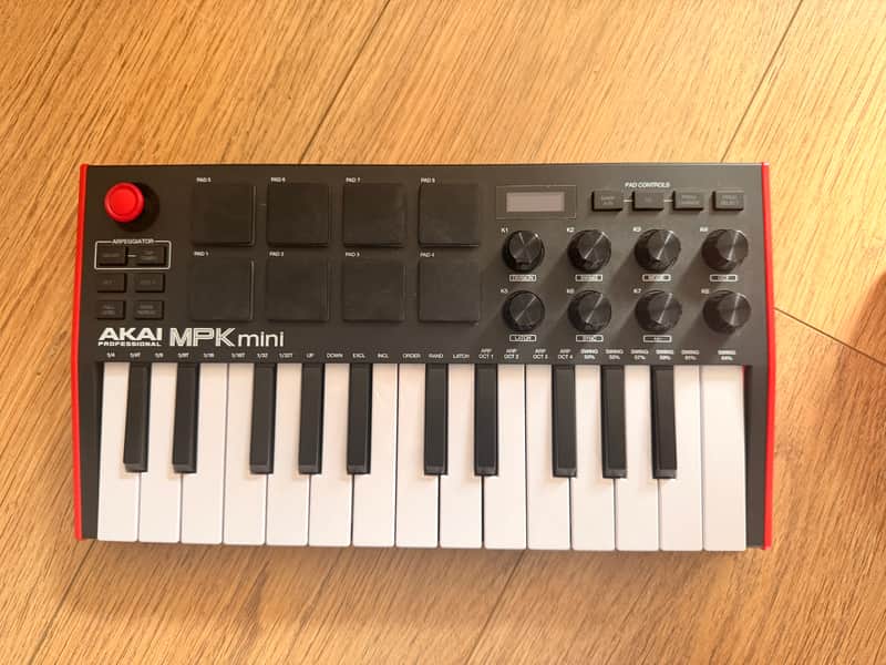 Akai MPK Mini MKIII 25-Key MIDI Controller