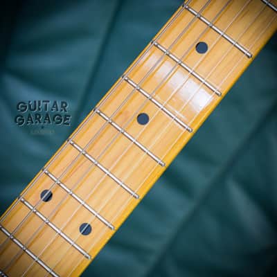2013 Fender Japan Stratocaster 58 Vintage Reissue Sunburst maple
