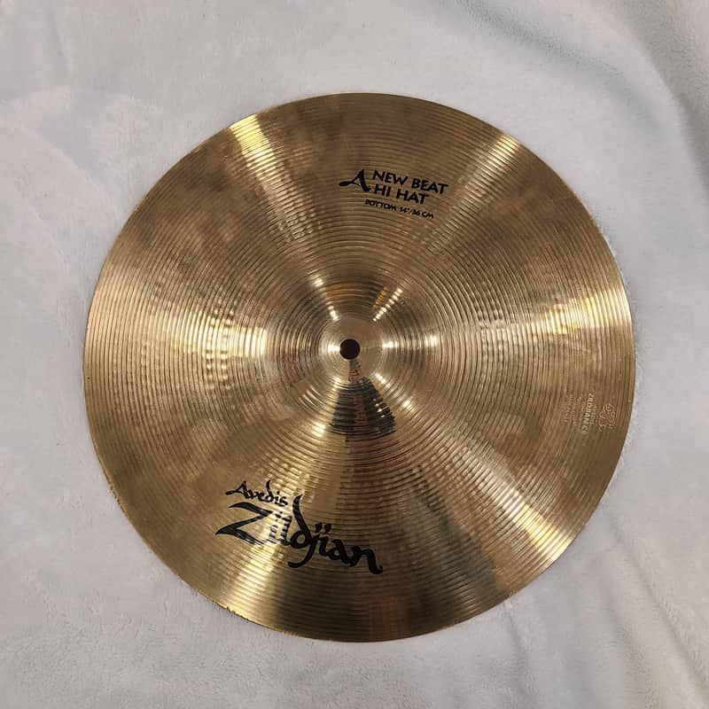 Zildjian 14" A Series New Beat Hi-Hat Cymbals (Pair) 1982 - 2012 Traditional image 1