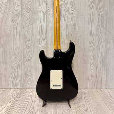 Fender Custom Shop Special Custom Deluxe Stratocaster - black image 2