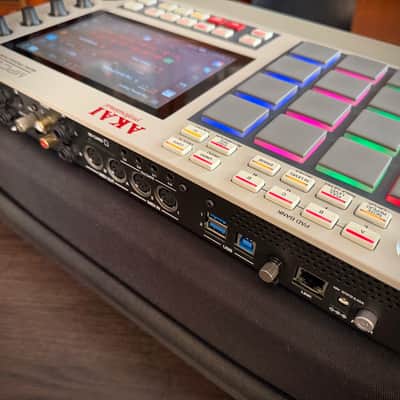 Akai MPC Live II Retro Edition – Fully Loaded (SSD 1TB + Case + Decksaver) image 4