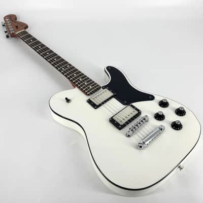 2020 Fender Troublemaker Telecaster Deluxe - Arctic White image 1