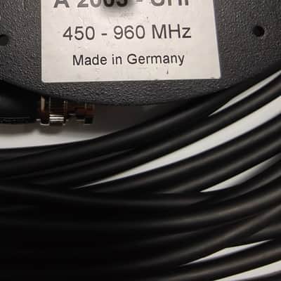 Sennheiser A 2003-UHF Passive Directional Antenna (450–960 MHz) – Includes BNC Cable(10m) image 3