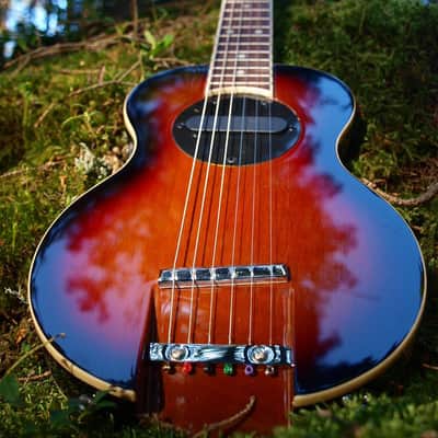 G-Sharp OF-1 Travel Guitar, Three Tone Sunburst (g# tuning, comes w/ gig bag) image 9