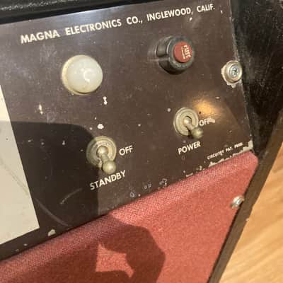 Magnatone Model 260 Custom 200 Series 2-Channel 35-Watt 2x12" Guitar Combo 1957 image 10