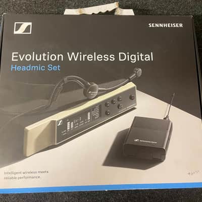 Sennheiser Evolution Wireless Digital Headmic Set – Professional Wireless Headset Microphone System image 1