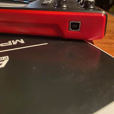 AKAI MPK MINI USB CONTROLLER image 5