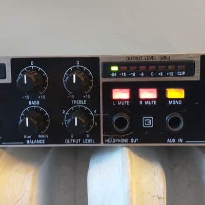 Behringer Powerplay Pro HA4600 4-Channel Headphone Amplifier image 3