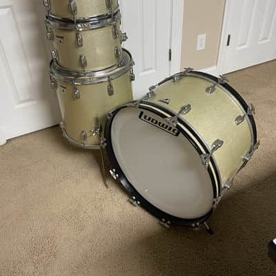 Ludwig Standard 12/13/16/22 Drum Kit 1970’s - Silver Mist image 4