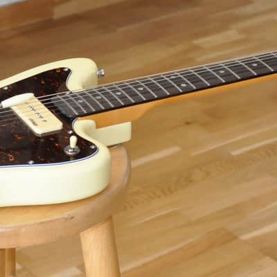 VINTAGE by Wilkinson V65V VW Vintage White/ V65 Jazzmaster / V65VVW image 3