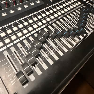 TASCAM DP-32SD 32-track Digital Portastudio 2014 - Present - Black image 2